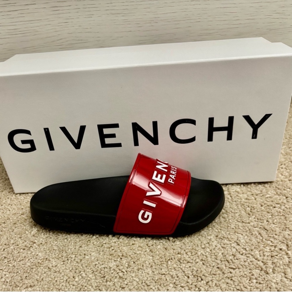 Givenchy red women’s glossy logo rubber pool slide sandals - Picture 12 of 15